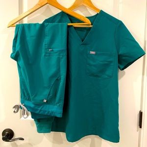 Figs Jogger Scrub Set Hunter Green